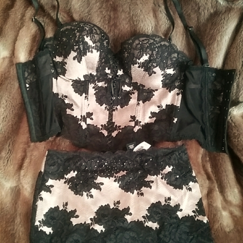 Corset and garter skirt set